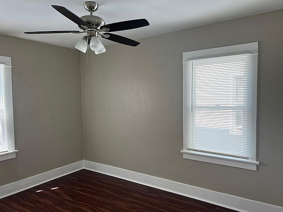 5th image of 1050 E Broadway #1050