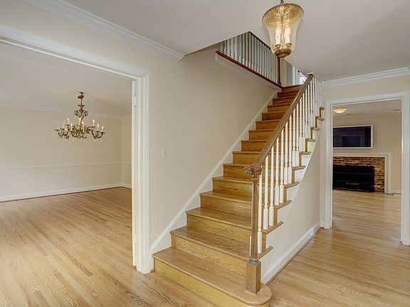 Entry Foyer