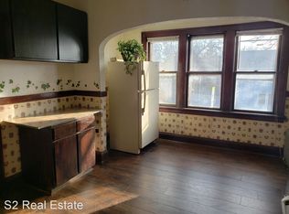 2366 S 9th St #11223482, Milwaukee, WI 53215