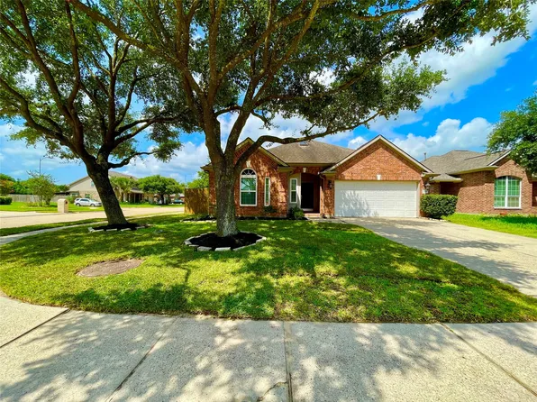 20503 Spring Aspen Ln, Spring, TX 77388