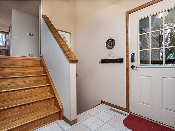 4th image of 1609 Raedel Road