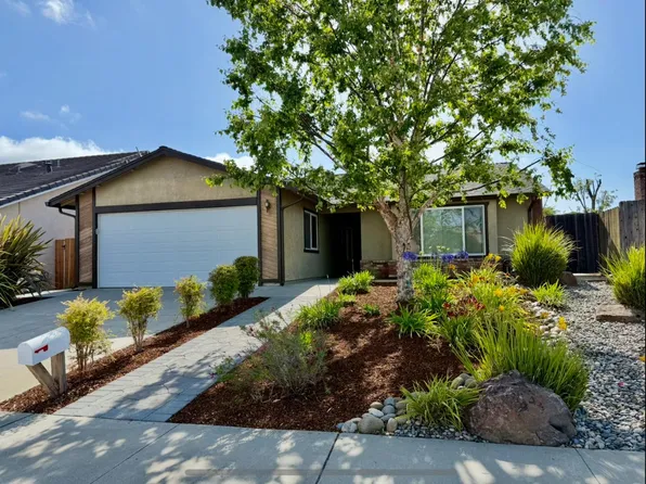 881 Bonnie View Dr, Hollister, CA 95023