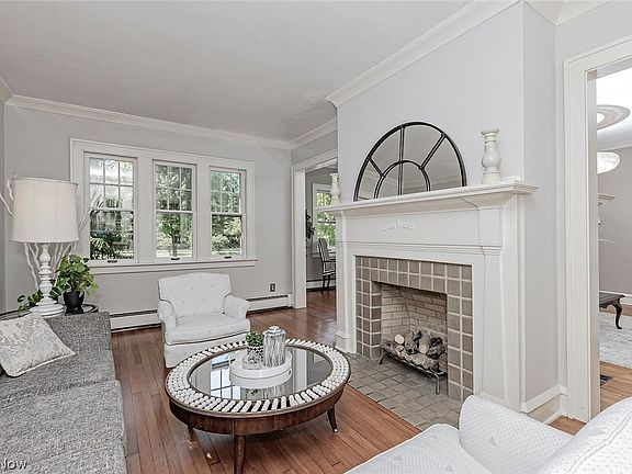 5th image of 18615 Shaker Blvd