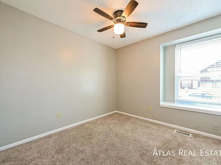 8484 Wheatgrass Cir — Photo 9