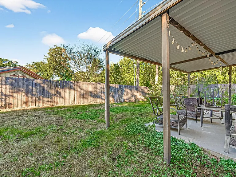 13702 Ella Lee Ln — Photo 42