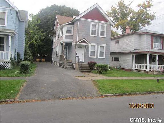 4th image of 109 Helen St