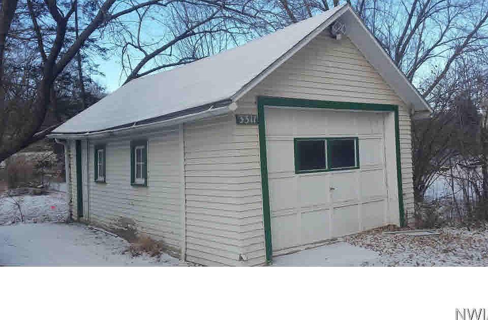 2nd image of 3311 42nd St