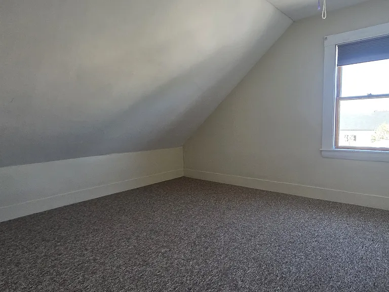 23-25 Clinton St #2 — Photo 9