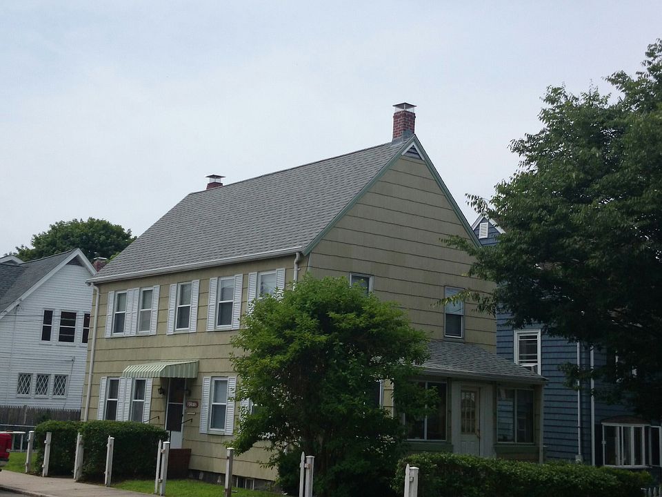 2nd image of 26 Crockett Ave