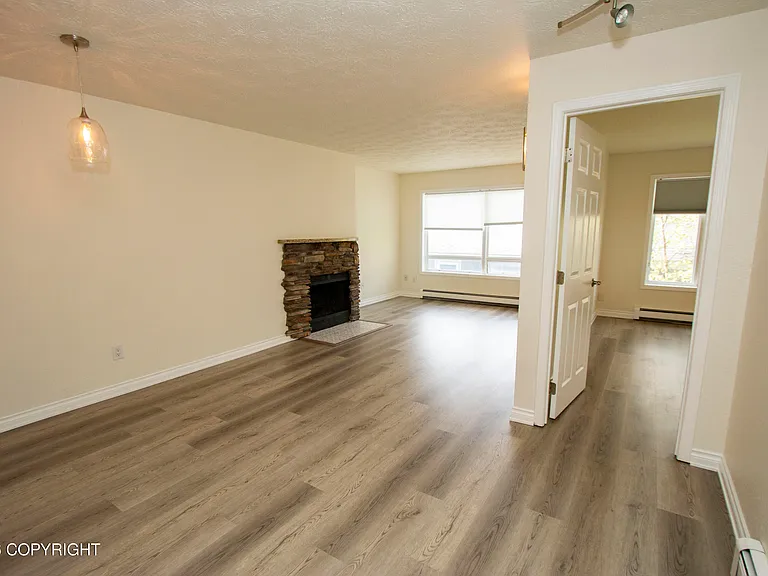 329 E 14th Ave #13 — Photo 6
