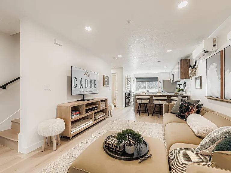 Cadre Townhomes — Photo 22
