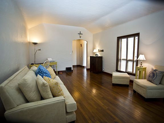 2nd image of 1763 Argonne Dr