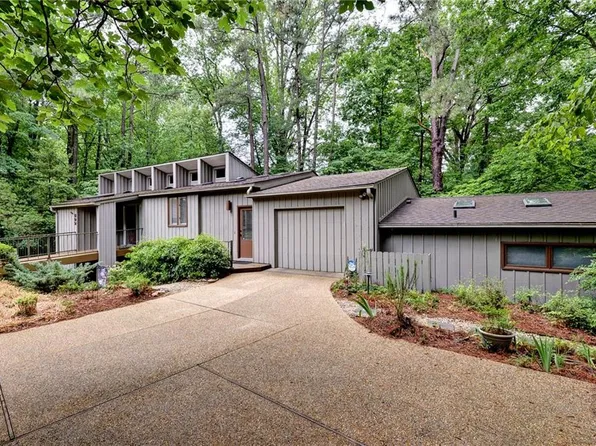 609 Indian Springs Ct, Williamsburg, VA 23185