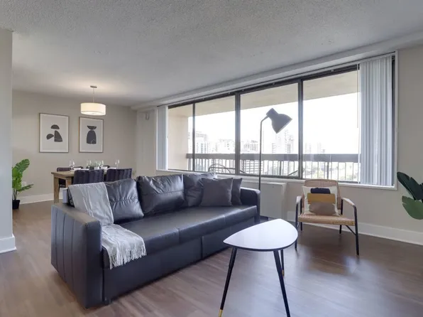 1201 S Bell St, Arlington, VA