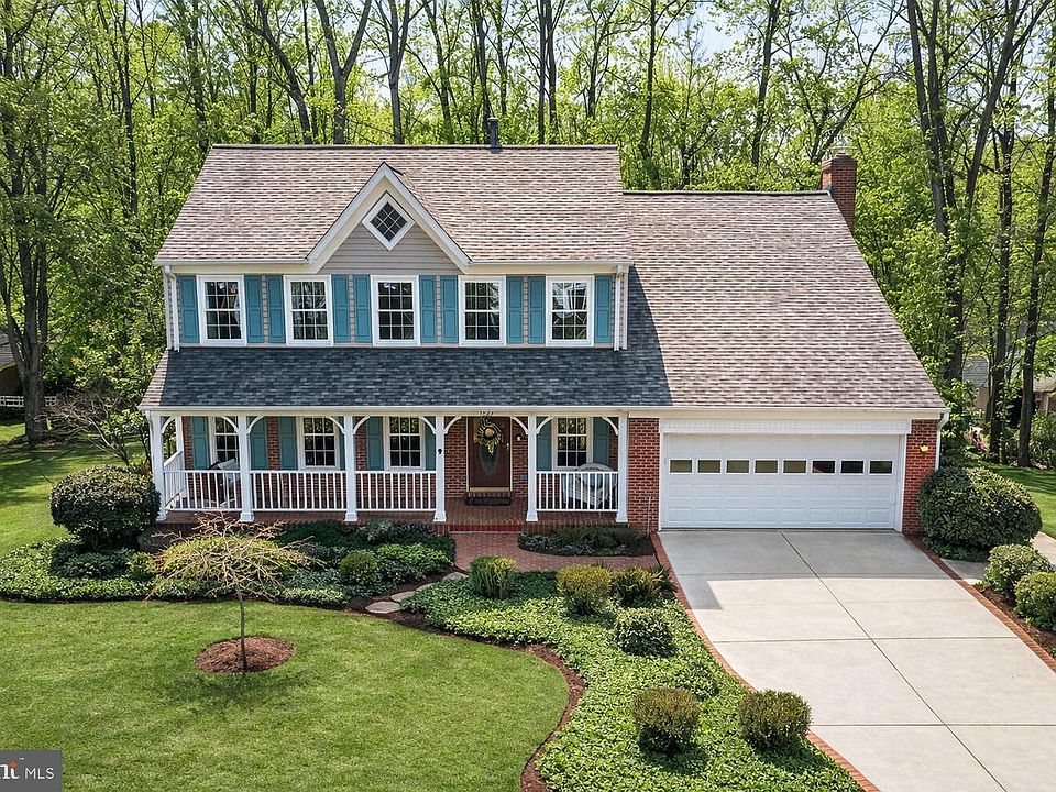 1st image of 7923 Donegal Ln
