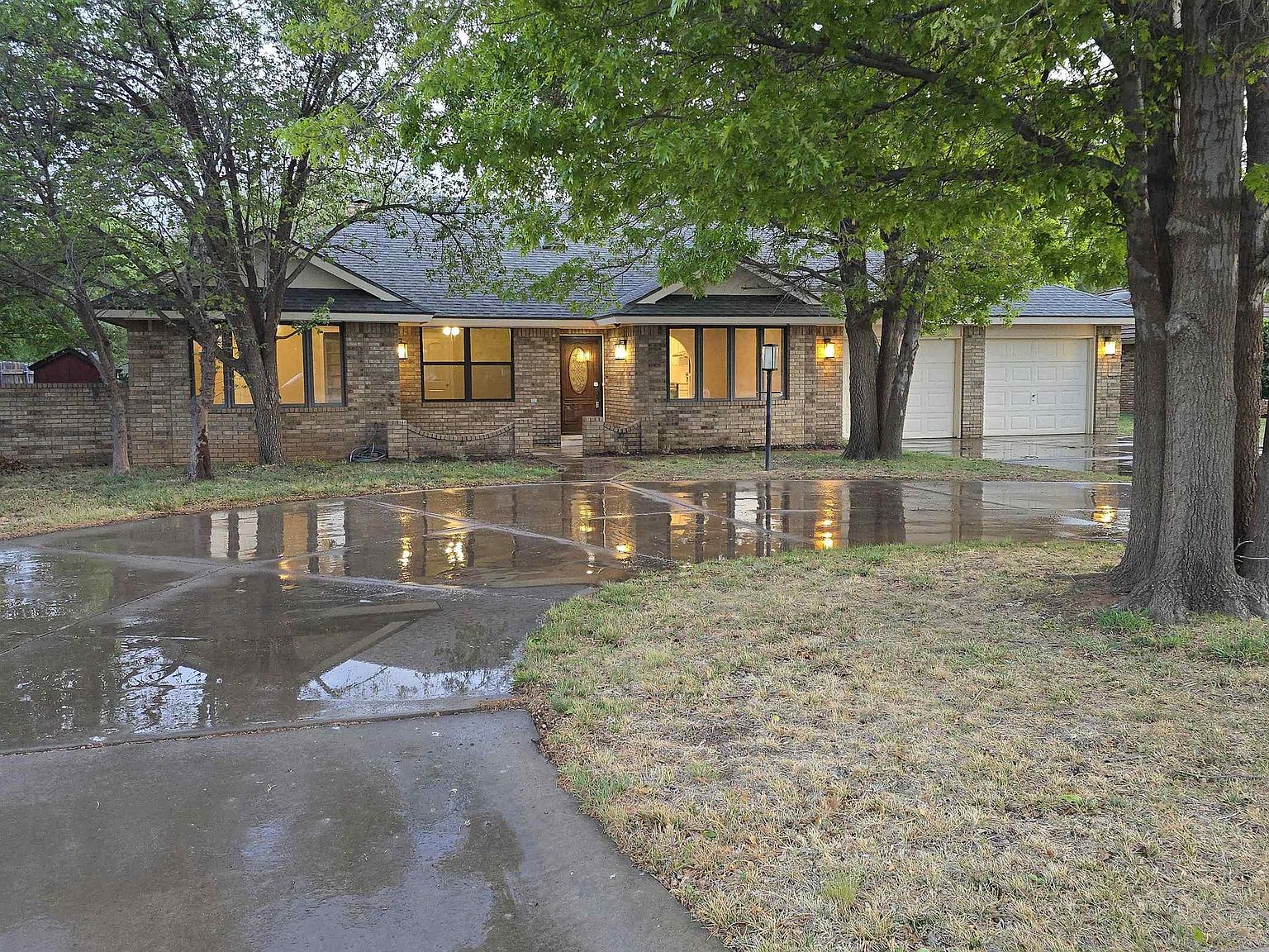 413 Diamondhead Dr