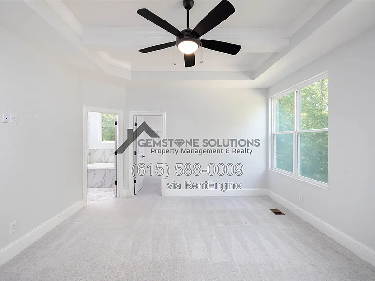 631 Silva Ln — Photo 30