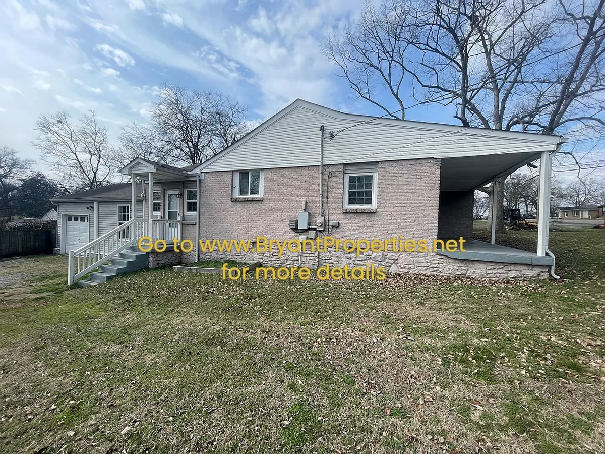 Building Photo - 732 Yowell Ave
