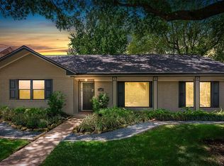 2607 W T C Jester Blvd, Houston, TX 77008