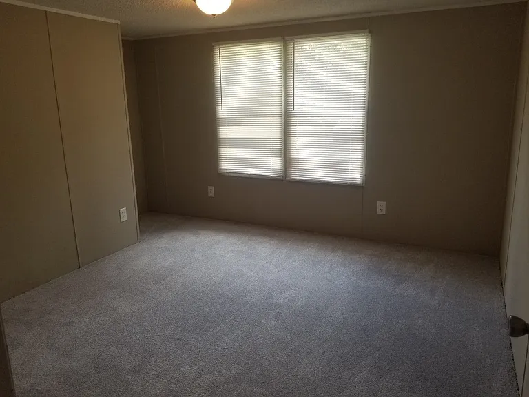 Green Spring Valley — Photo 18