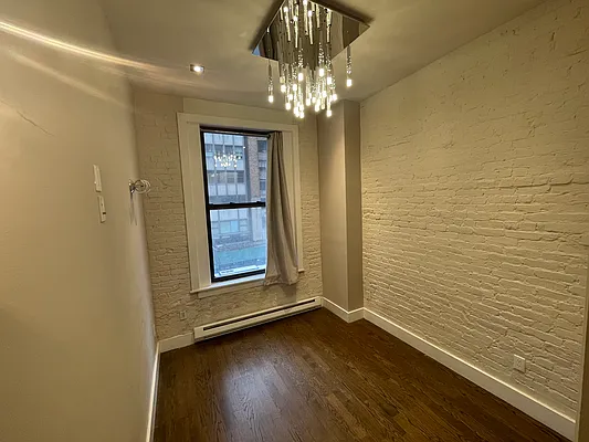 Rented by Compass | media 17