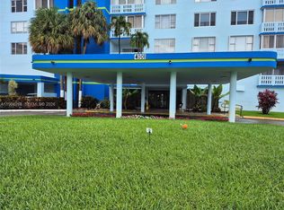 Hillcrest East No 26 Cond, Hollywood, FL 33021