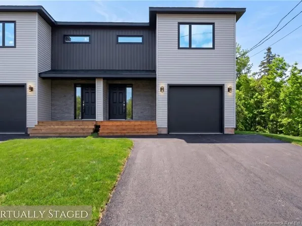 102 & 104 Francfort Cres, Moncton, NB E1G 5W6