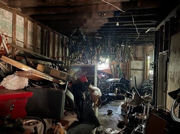 jersey-city-new-jersey-352314854 picture