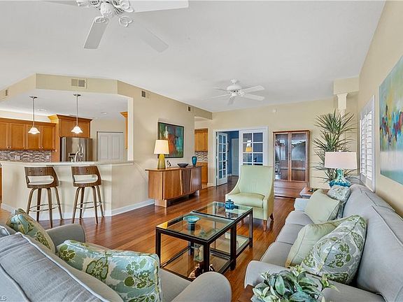 4th image of 8509 Via Garibaldi Cir Unit 101
