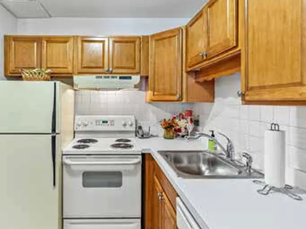 67 Cook Ln, Marlborough, MA 01752