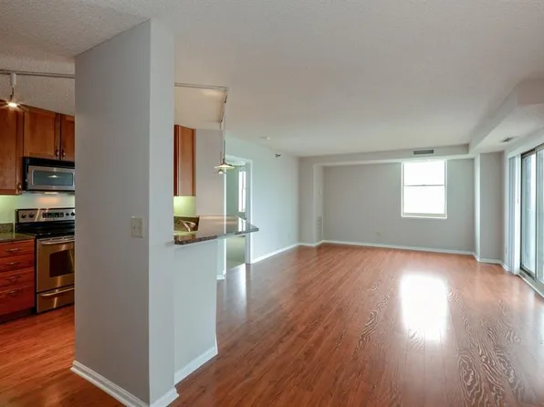 401 1st St S #1602, Minneapolis, MN 55401