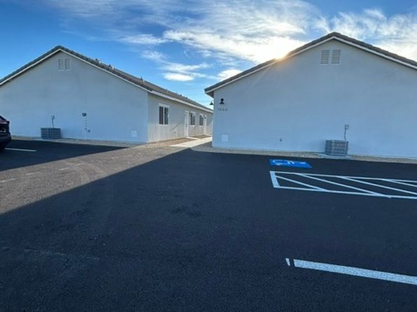 1060 Hall Ave #3