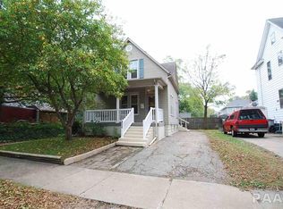 406 Prince St, Pekin, IL