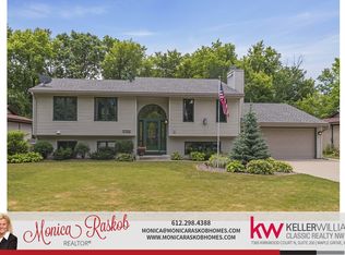 9785 Garrison Way, Eden Prairie, MN 55347