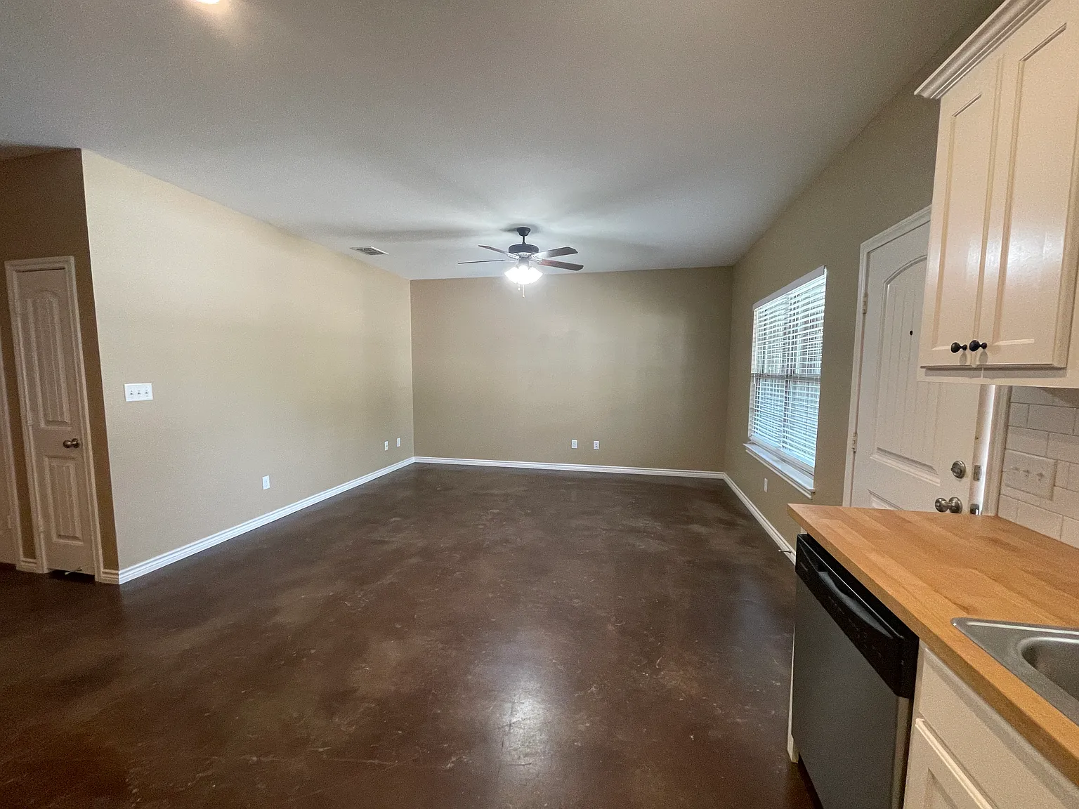 501 FM 315 South Chandler - Chandler Villas — Photo 4