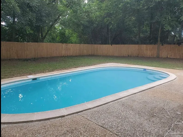 1026 Northview Dr — Photo 32