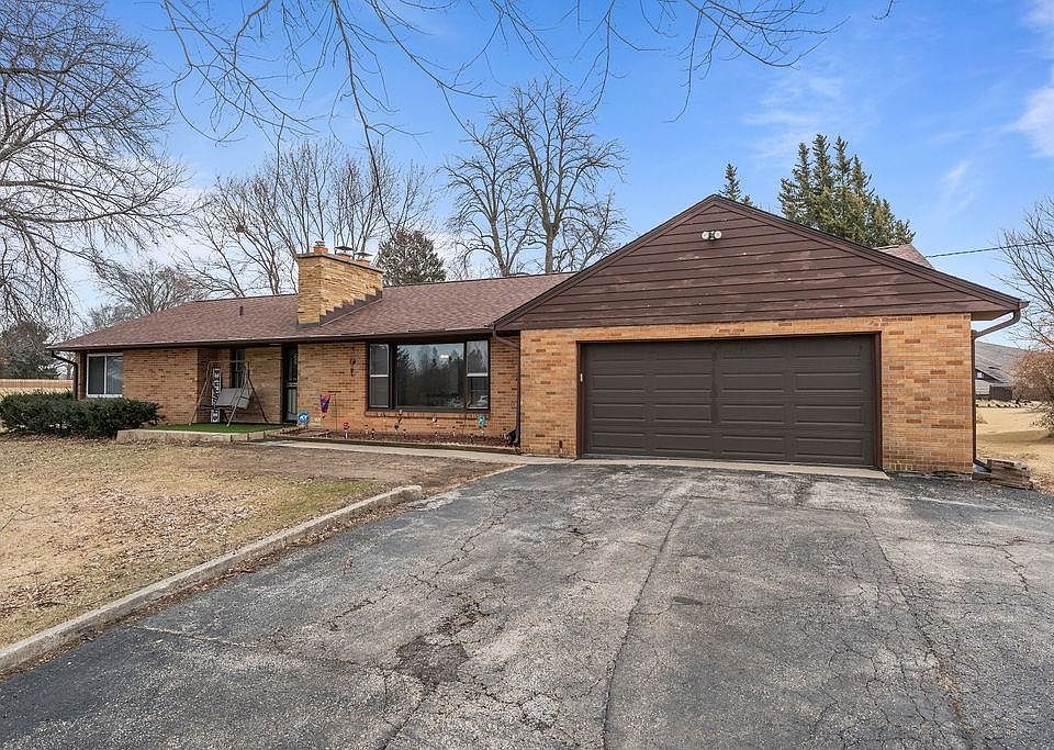 1st image of 1504 S Mulford Rd