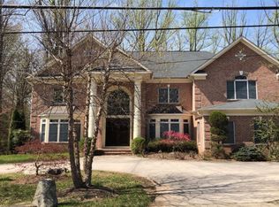 3430 Aston St, Annandale, VA 22003