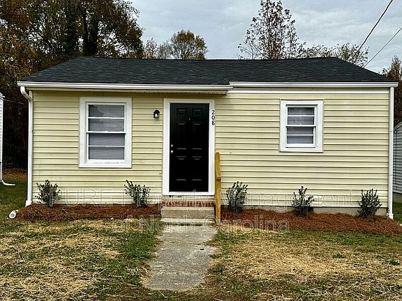 2nd image of 208 S Lexington Dr