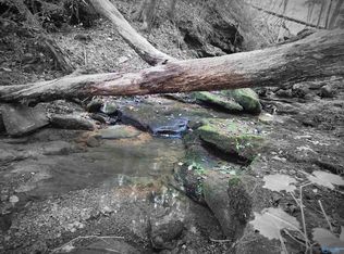 70 Hickory St, Hamilton, AL 35570