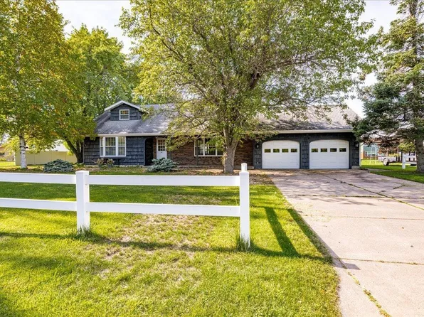 2611 Cumming Ave, Superior, WI 54880