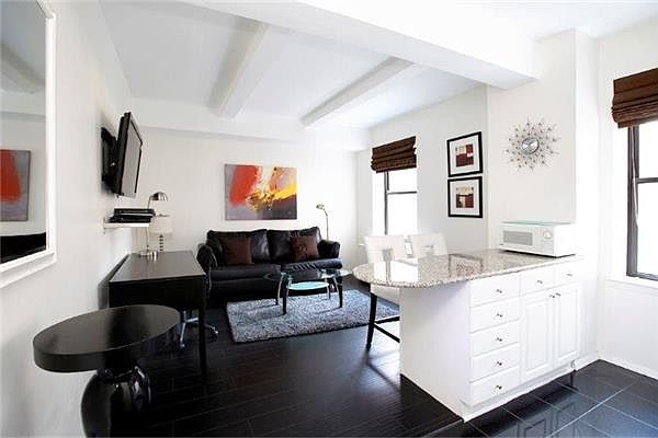 1st image of 150 W 51st St APT 820