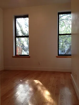 Rented by Full Time Management | media 47