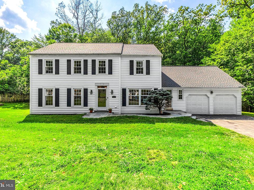 683 Hollow Rd, Wayne, PA 19087 Zillow
