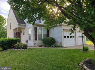 12112 Tango Ln, Woodbridge, VA 22193