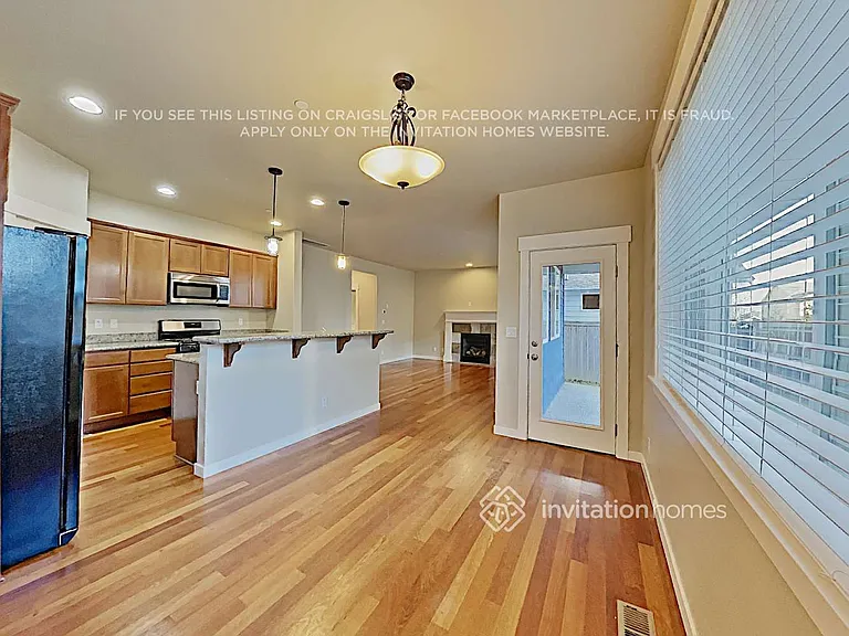 126 209th Pl SW #16 — Photo 9