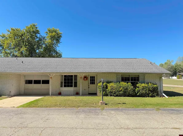 1201 Meadowbrook Dr, Mountain Home, AR 72653