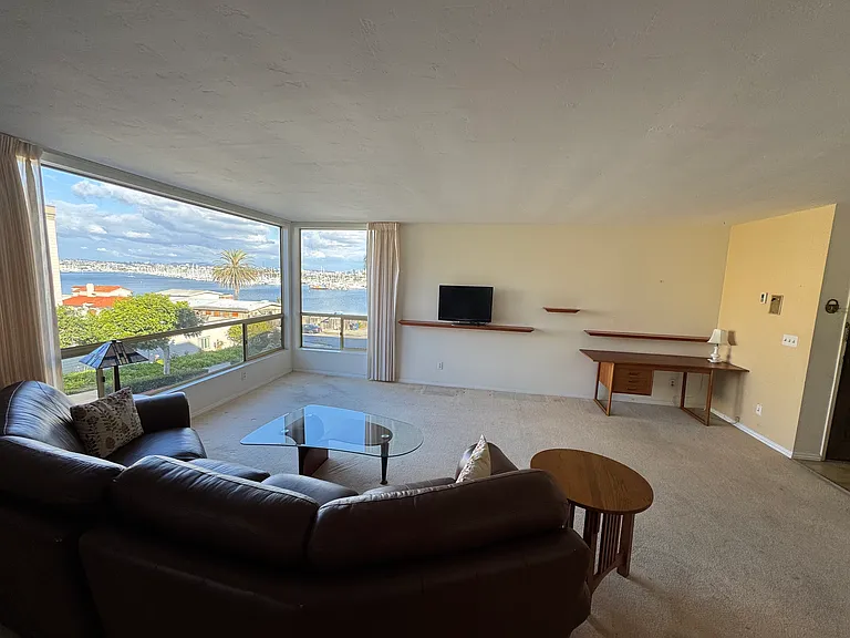 2915 Lawrence St #8 — Photo 6