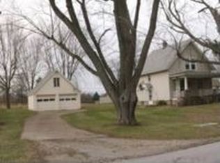 902 Timpe Rd, Fremont, OH 43420