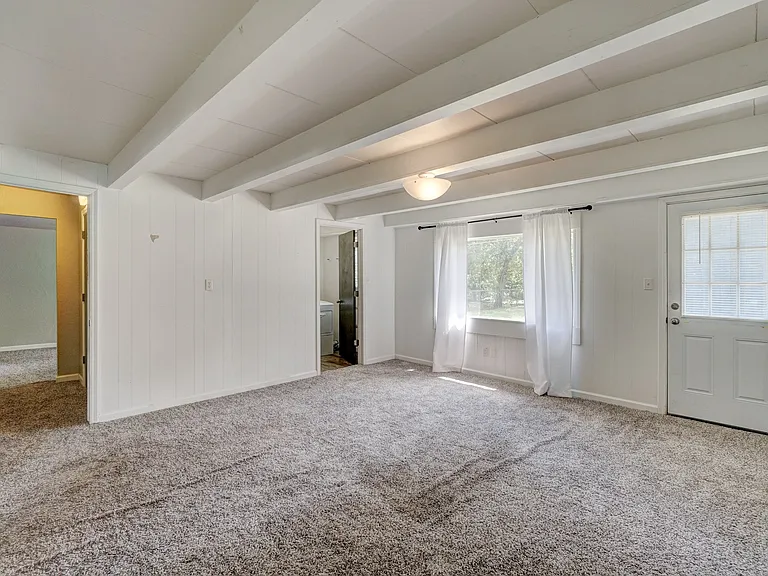 712 Dakota St — Photo 20